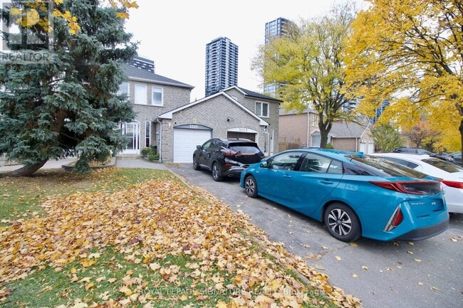 Building Photo - 5125 Salishan Cir