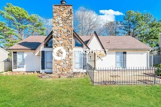 Building Photo - 4378 Castle Heights Dr