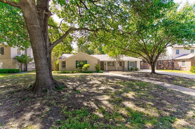 Foto del edificio - 3727 W Biddison St