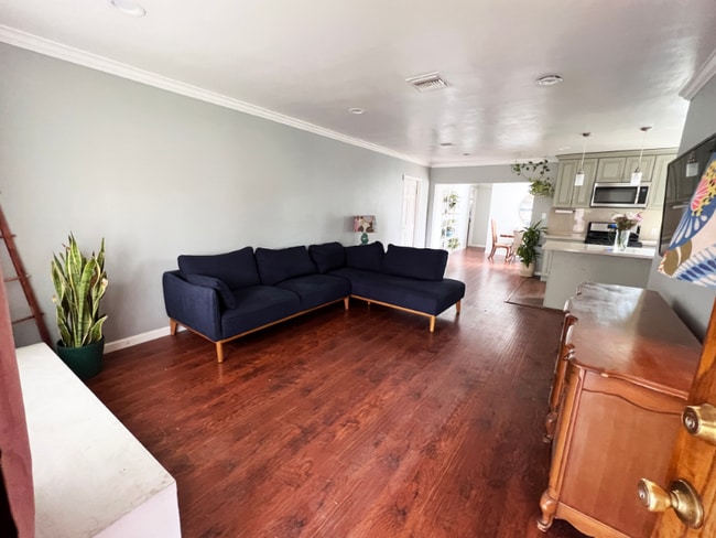 Foto del edificio - 14148 Community St