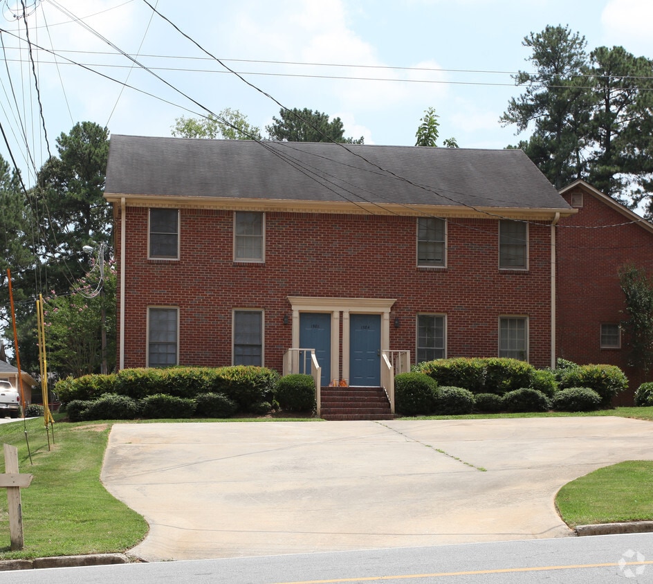 Building Photo - Sturdivant Apartments