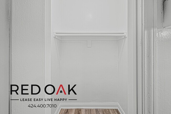 Foto del edificio - ONE MONTH FREE! Cozy and Bright Studio wit...