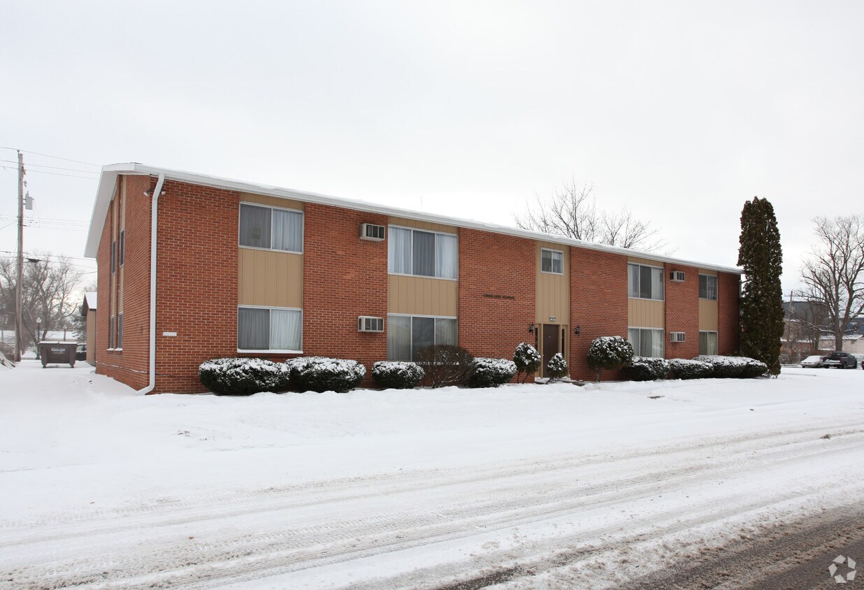 Foto del edificio - Highland Manor Apartments