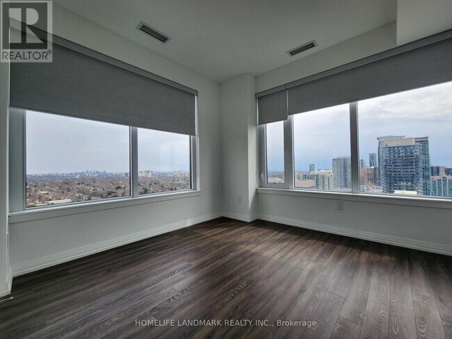 Building Photo - 75 Canterbury Pl