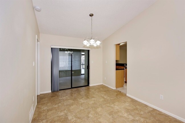 Building Photo - 266 Stillwater Dr