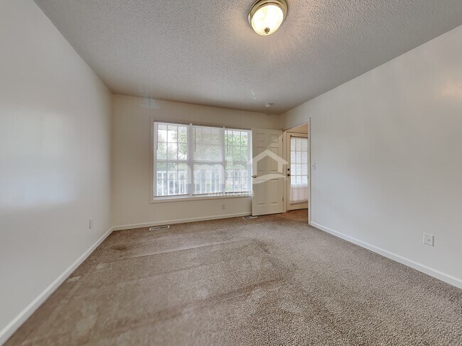 Building Photo - 188 Cameron Way Circle