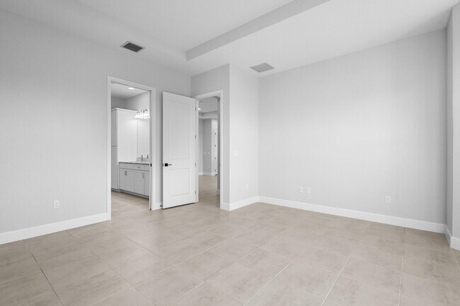 Building Photo - 14208 Lacebark Ln