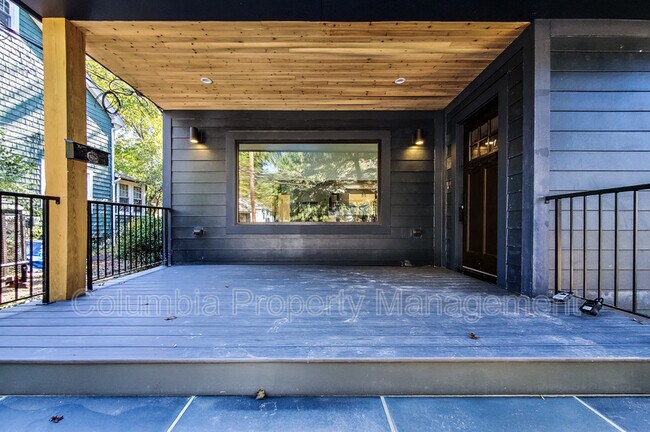 Building Photo - 3911 Kennedy St