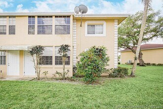 Building Photo - 1501 Palm Beach Trace Dr