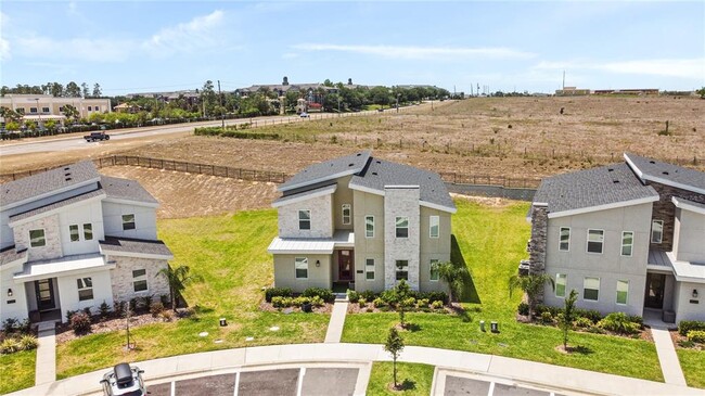 Foto del edificio - 9084 Sommerset Hills Dr