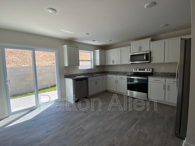 Building Photo - 45 Hamrick Dr