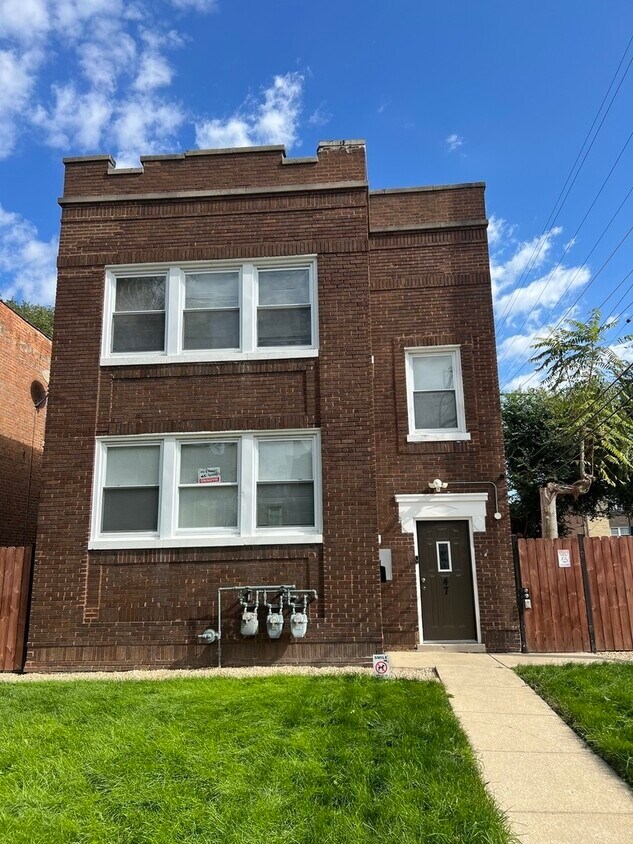 47 S 20th Ave, Maywood, IL 60153 House Rental in Maywood, IL