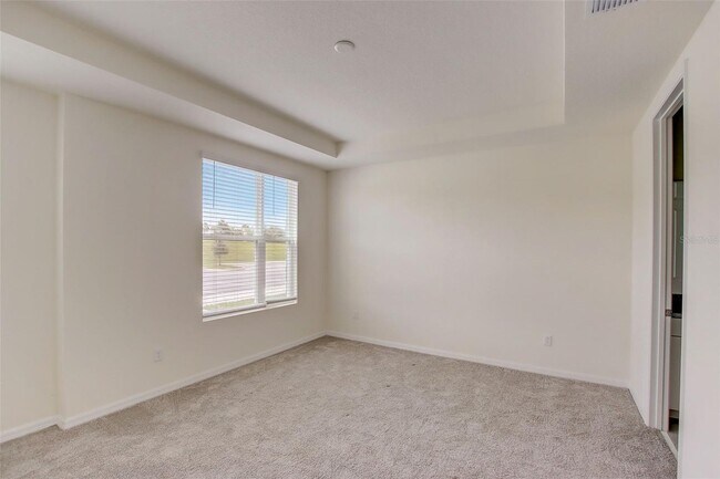 Building Photo - 1688 Tropical Palms Cir