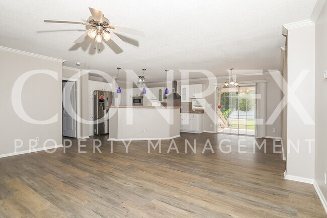 Foto del edificio - Stunning 3 Bedroom Home in Conway with Spa...