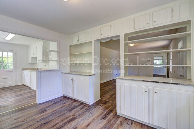 Foto del edificio - 2752 Alden St