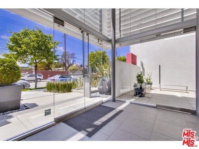 Building Photo - 1700 Sawtelle Blvd