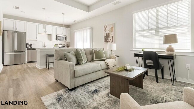 Foto del edificio - 1720 Rocky River Rd