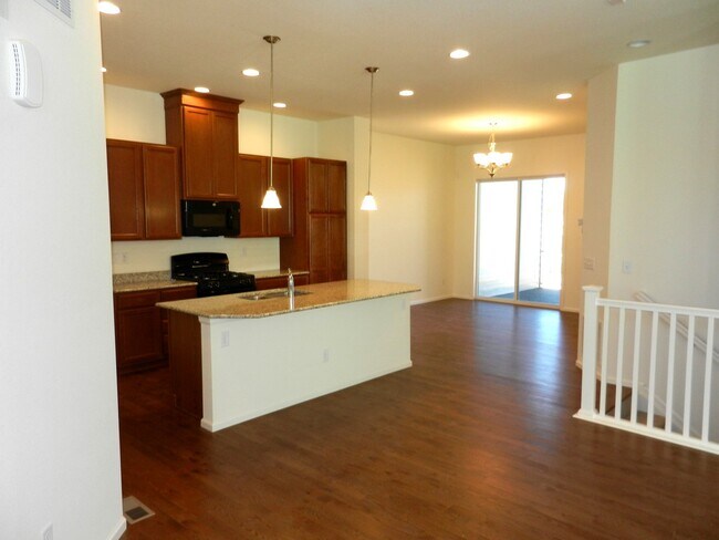 Foto del edificio - 15435 W 49th Dr