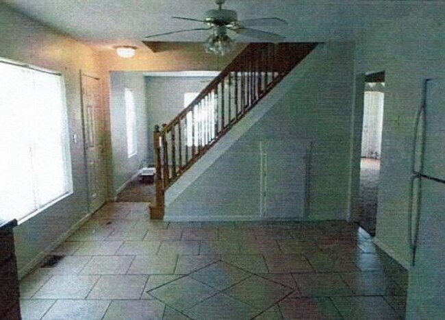 Foto del edificio - 1507 Farrar Dr