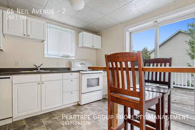 Building Photo - Nifty Neil-2 bed upstairs apartment in Old...