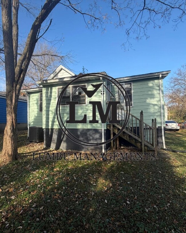 Building Photo - 1131 Stokes St