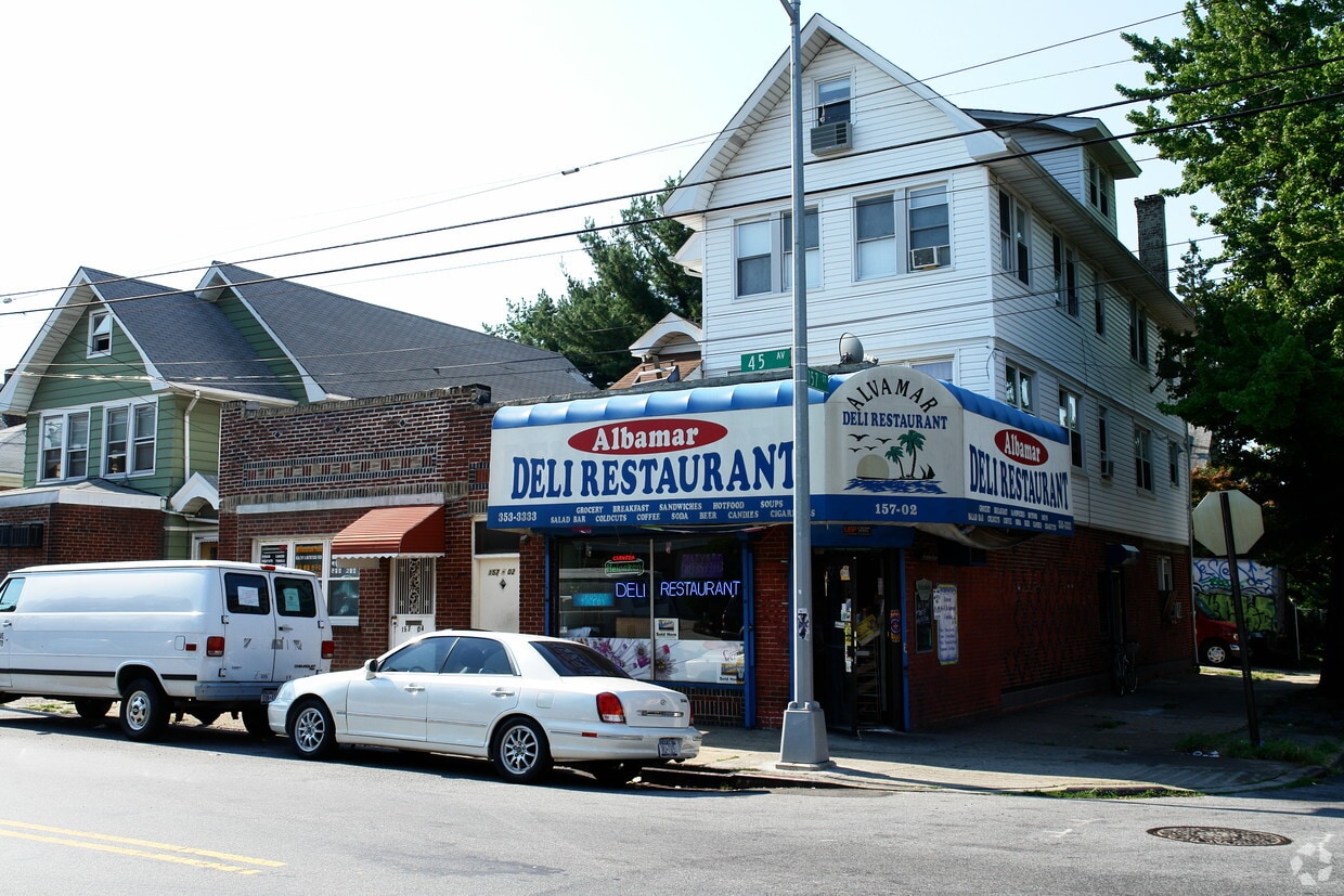 Primary Photo - 15702-15704 45th Ave