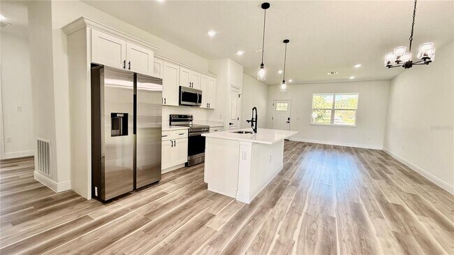 Foto del edificio - 1852 W Quaker Ln
