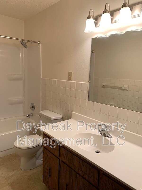 Foto del edificio - 3024-9 1/2 9 1/2 St N