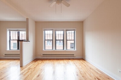 Building Photo - 640 W Cornelia Ave