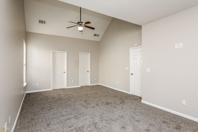 Foto del edificio - 5700 River Ridge Ln