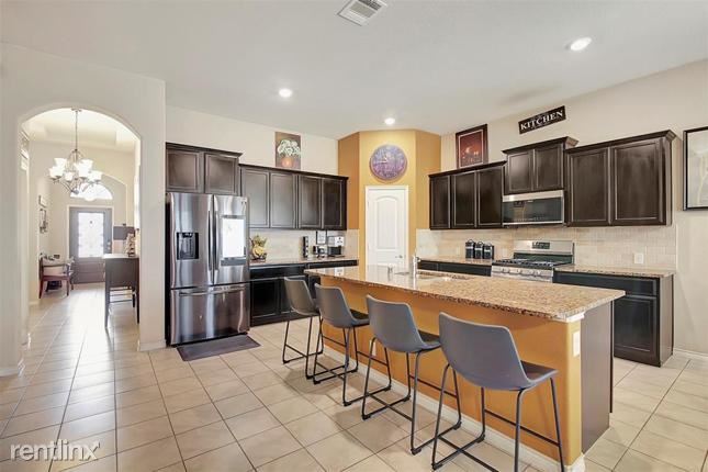 Building Photo - 3 br, 2 bath House - 1005 Lake Summit Drive