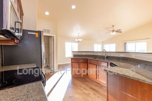Photo - 2650 Bridle Drive House