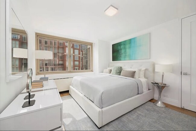 Foto del edificio - 121 E 39th St