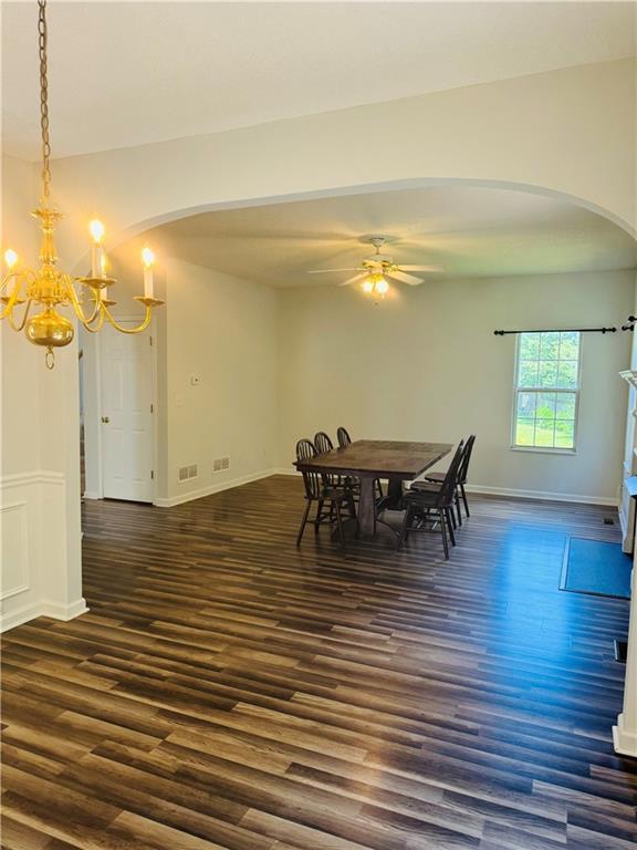 Foto del edificio - 2728 Downingwood Ln SW