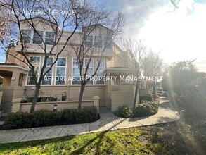 Building Photo - 443 Alegra Terrace
