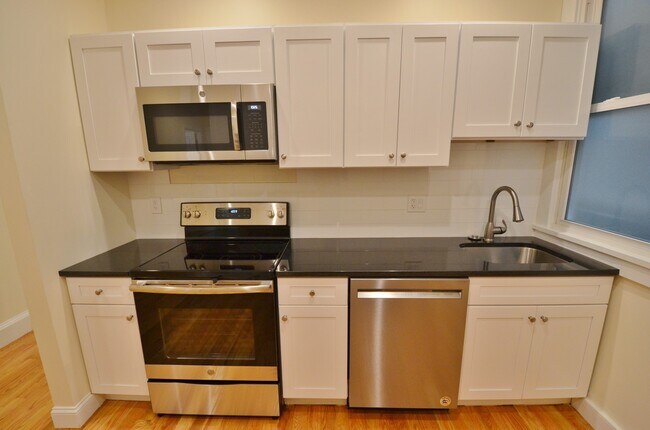 Foto del edificio - 37 Brookline St