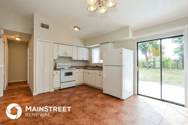 Foto del edificio - 3273 Partridge St