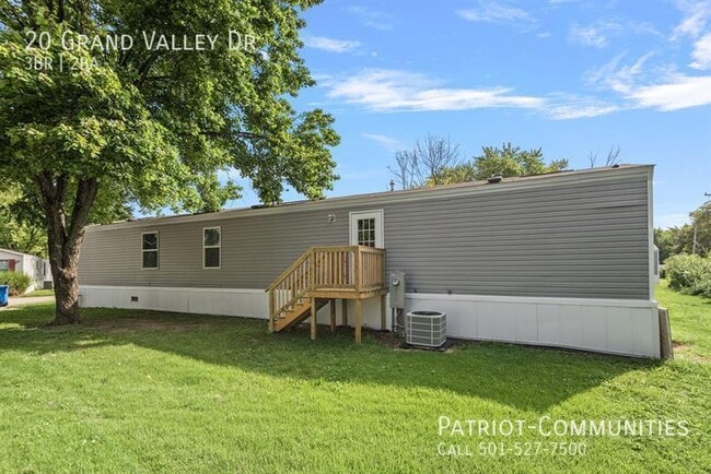 Building Photo - 20 Grand Valley Dr