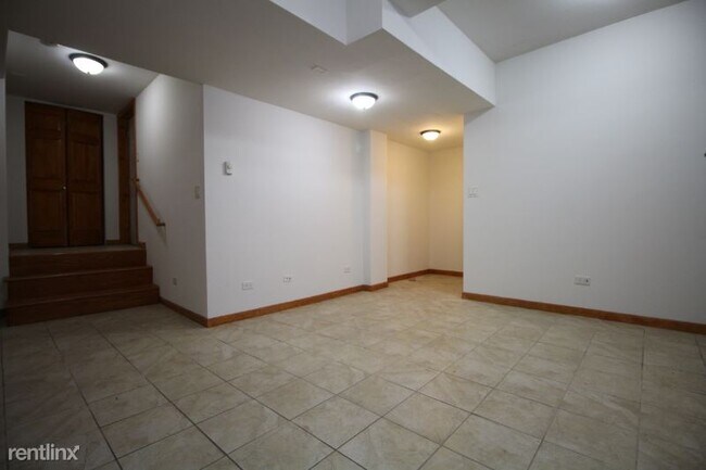 Building Photo - 3310 W Palmer St