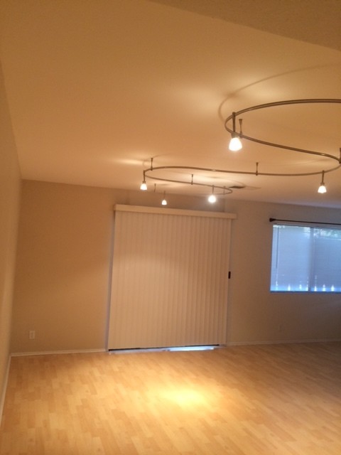 Foto del edificio - Benicia Highlands Condo