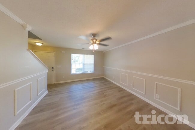 Building Photo - 137 Lossie Ln