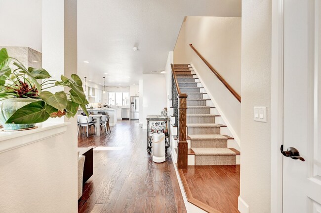 Foto del edificio - 15515 W Washburn Ave