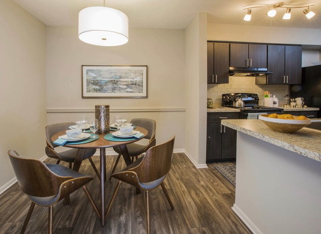 Building Photo - Lakeside Mill