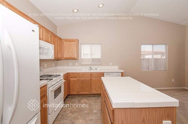 Foto del edificio - 1229 Autumn Ridge Cir