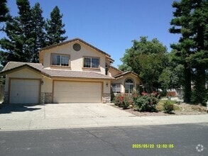 Building Photo - 1865 Dailey Dr