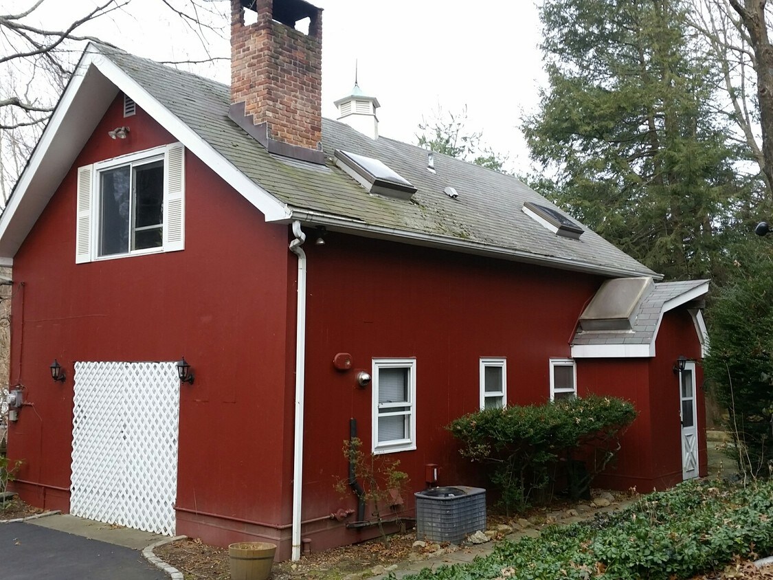 76 Old Byram Lake Rd, Armonk, NY 10504 House for Rent in Armonk, NY