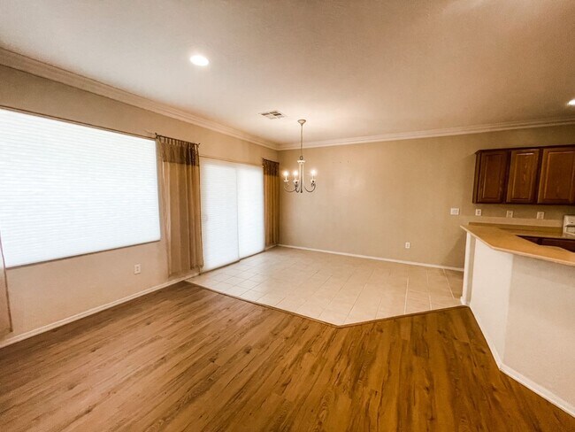 Building Photo - 55+ Beautiful One story in Solera!