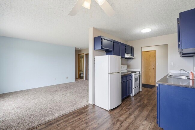 Photo du bâtiment - Normandeau Apartments