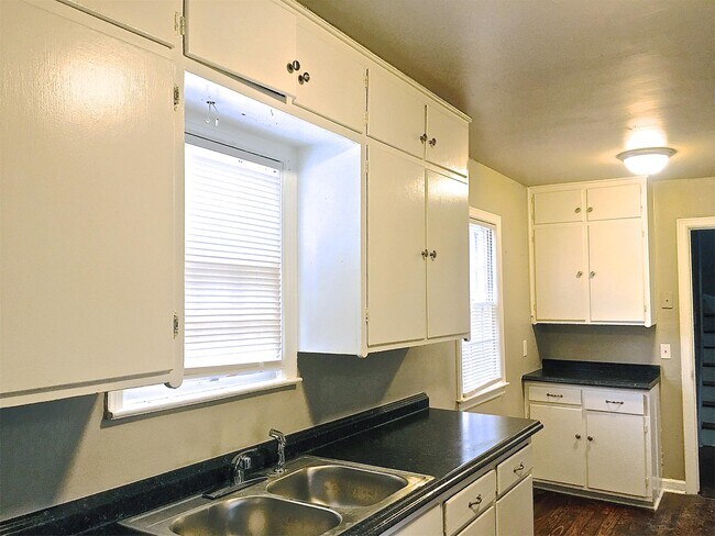 Foto del edificio - 2724 NW 46th St