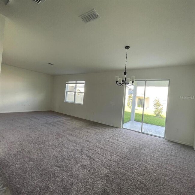 Foto del edificio - 2327 Twin Flower Ln